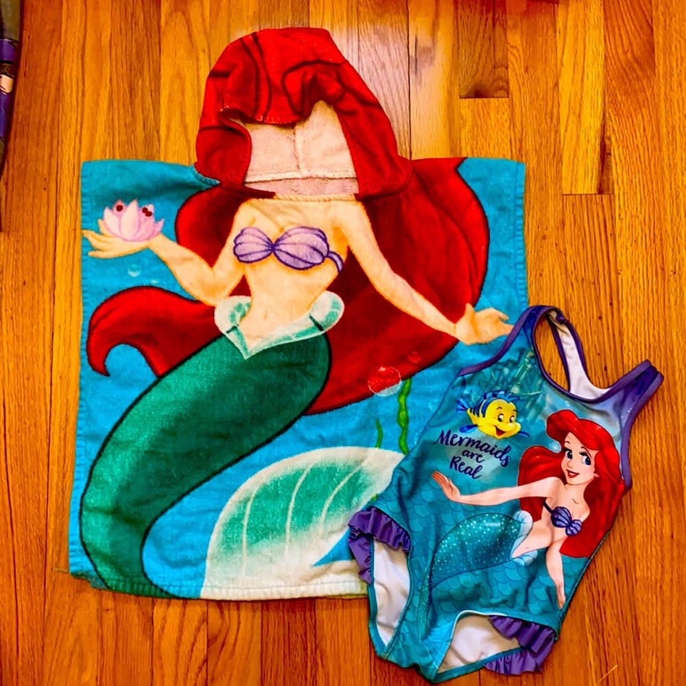 💥NWOT💥Ariel,Little Mermaid, 4T suit & towel